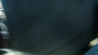 Giovane puttanella scopata in auto Parte 2