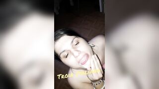 Cristina sborrata in bocca