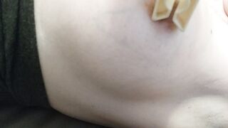 GIOCO COL CAPEZZOLO DURO