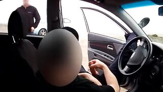 Mi faccio inculare dai guardoni in auto