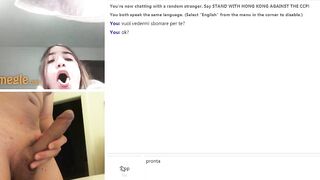 Italiana in cam non ama la sborra...