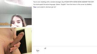 Italiana in cam non ama la sborra...