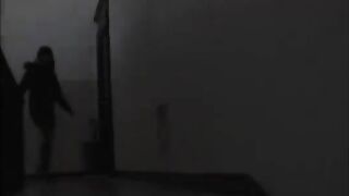 Bella rossa tatuata devastata da 2 puttanieri