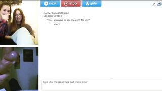 Anteprima del video: Lo schizzo di sperma fa ridere le ragazze