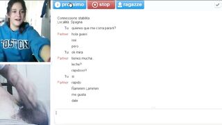 Lo schizzo di sperma fa ridere le ragazze