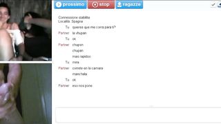 Lo schizzo di sperma fa ridere le ragazze