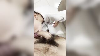 Pompino deepthroat e scopata amatoriale con Milf italiana