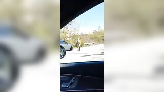 Va a puttane col carro funebre