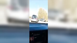 Va a puttane col carro funebre