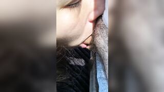 Pompino fidanzata gola profonda outdoor