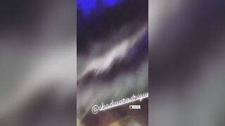 Chadia Rodriguez slingua con amica