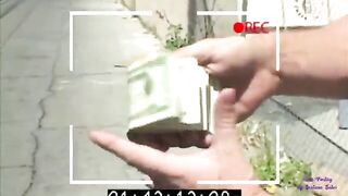 Giovane studentessa troietta inculata dal puttaniere