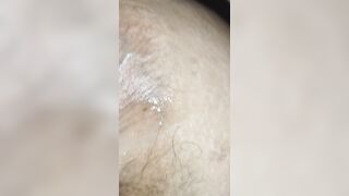 Orgasmo anale con venuta dentro