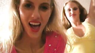 2 puttanieri affittano 2 troiette