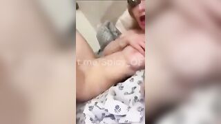 SE NON TI FA INCULARE TI SBORRO IN GOLA !