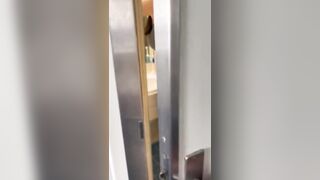 M1r14m D4nn4 Pompino nel bagno della nave da Crociera