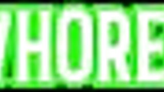 La puttanella dalla gola profondissima !