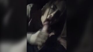 Da brava puttana continua a succhiarlo così !