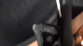 Scopato in bocca dalla trans brasiliana