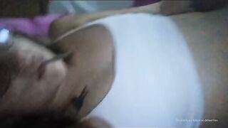 Studentessa liceale si spinella e si masturba