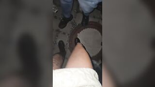 Mia moglie al parcheggio per scambisti ne prova sempre di nuovi