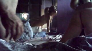 Sua moglie troia con quel cazzo enorme del bull