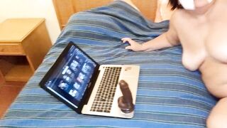 Alla Mammina piace esibirsi