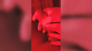 Anteprima del video: PUTTANA SEGAIOLA BASTARDA