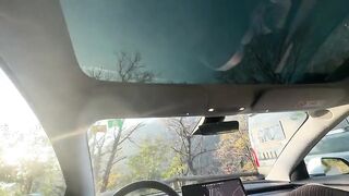Italiana troia si fa scopare sulla mia nuova auto