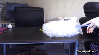 Teen tettona scopata da un vecchio