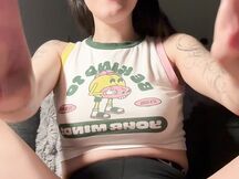 Teen TRANS davvero figa si masturba e sborra gemendo