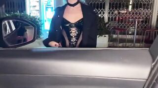 Va a troie e scopa la battona per 100 euro