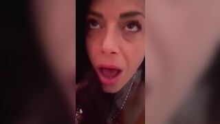 Sono una BIMBA MOLTO CATTIVA malata di CAZZO