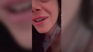 Sono una BIMBA MOLTO CATTIVA malata di CAZZO