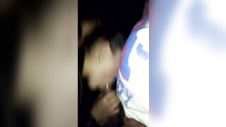 La moglie del CORNUTO succhia e prende il cazzo del bull