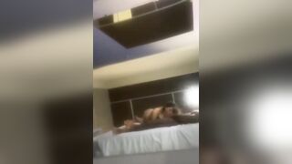 Bionda tettona brava a succhiare cazzi