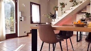 B34 si scopa lo studente verginello e timidino