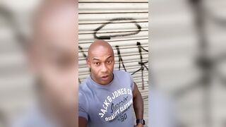 Onlyfanser italiana scopata dal negro in hotel