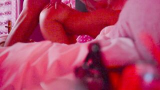 Anteprima del video: Lui scopa il culo della sua giovane ragazza