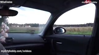 Battona biondina tatuata