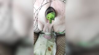 Anteprima del video: Il master e la melanzana enorme