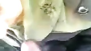 Sfacciata puttana araba succhia