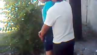 Il mio amico uzbeko scopa la figa della sua fidanzata da dietro