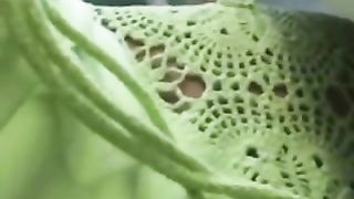 Segretaria in ufficio senza mutandine