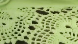 Segretaria in ufficio senza mutandine