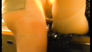 Il mio capo mi scopa sulla sua scrivania