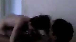 Ragazza curda cavalca cazzo in cam