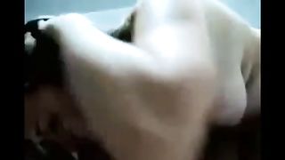 Video di sesso casalingo coppia amatoriale