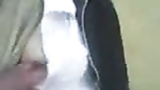 La mia ragazza araba sa fare bene i pompini