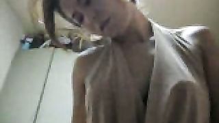 Anteprima del video: Ragazza coreana magra mi succhia e mi cavalca